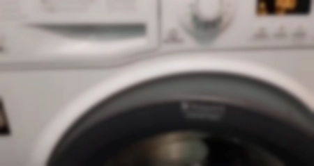 Ремонт стиральных машин Hotpoint-Ariston ---