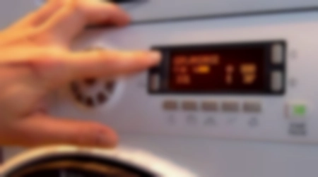 Ремонт стиральных машин Hotpoint-Ariston ---