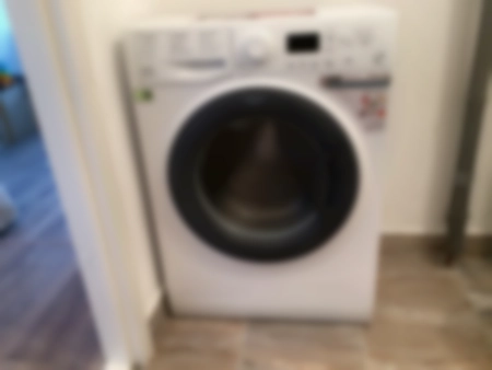Ремонт стиральных машин Hotpoint-Ariston ---